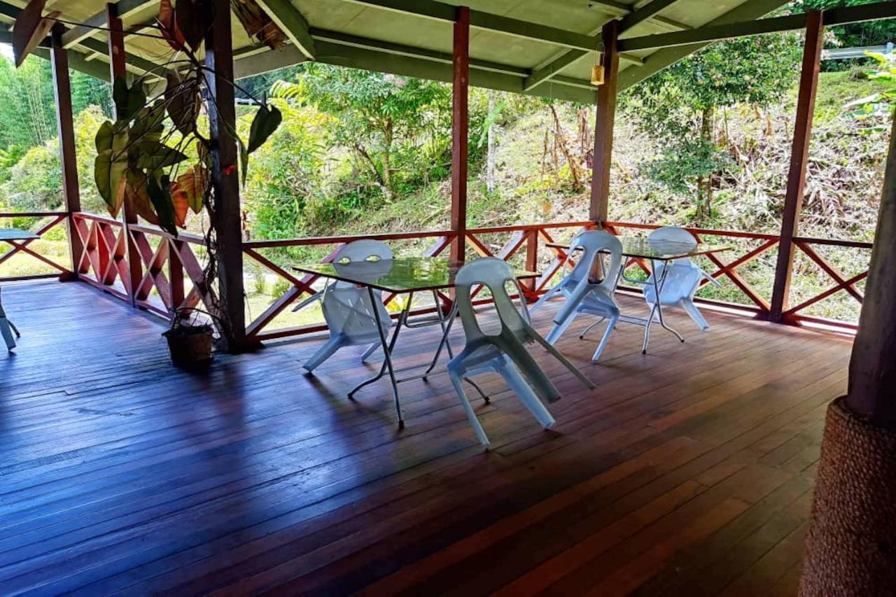 Oyo Home 90396 Mahua Rainforest Paradise Tambunan エクステリア 写真