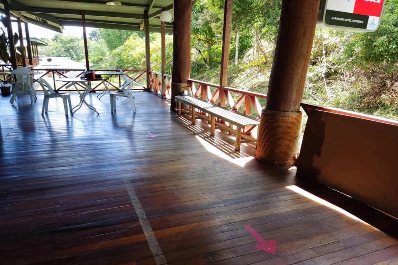 Oyo Home 90396 Mahua Rainforest Paradise Tambunan エクステリア 写真